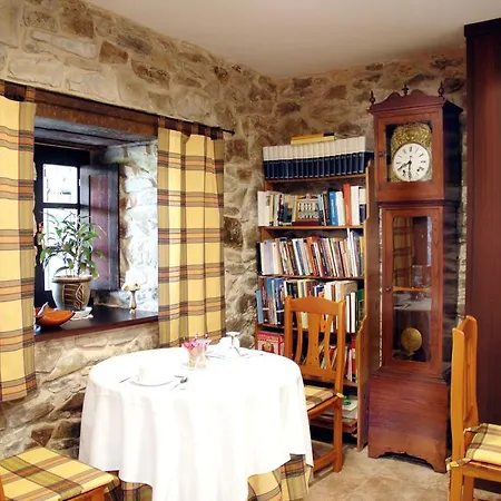 Gasthof Casa Aldea Marinana